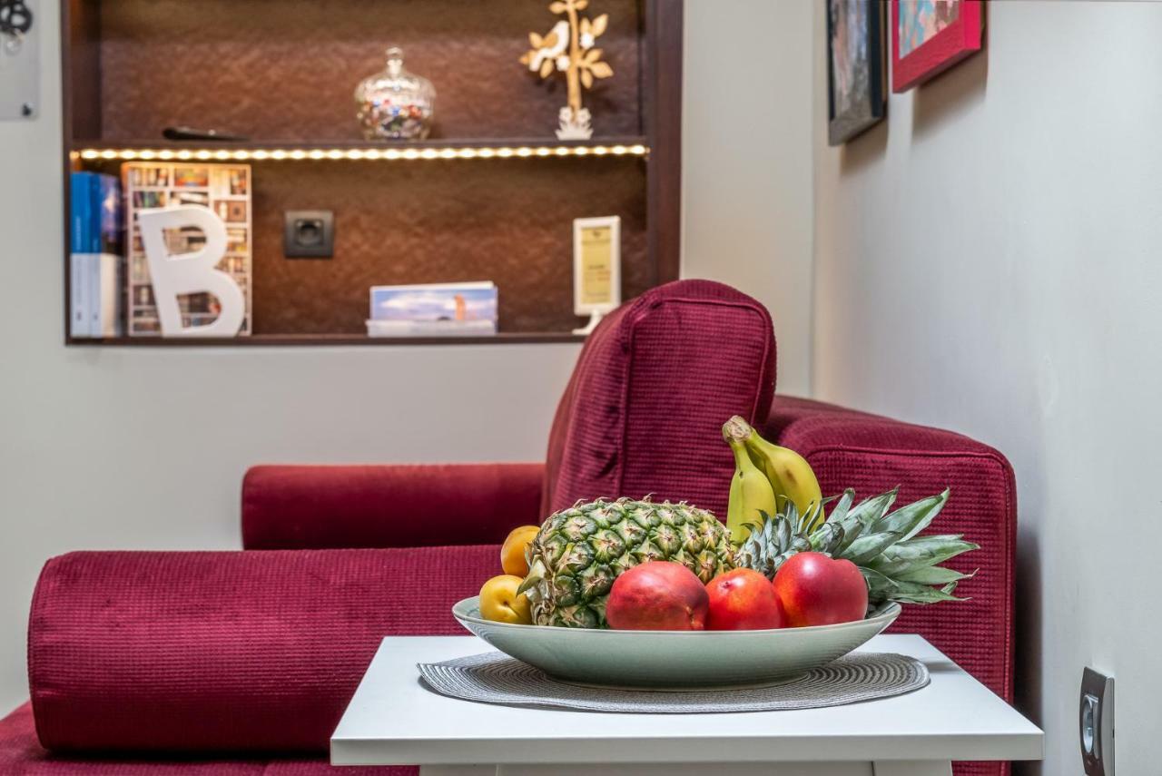 Bibliotheque Apartment Rhodes City ภายนอก รูปภาพ