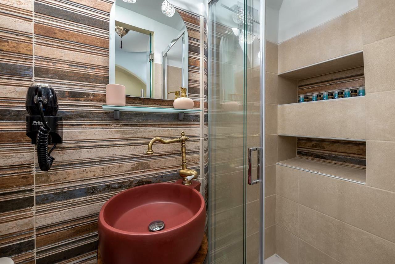 Bibliotheque Apartment Rhodes City ภายนอก รูปภาพ